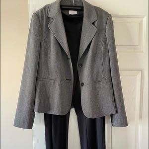 J. JILL WEAREVER BLACK SLACKS AND CHARTER CLUB BLAZER